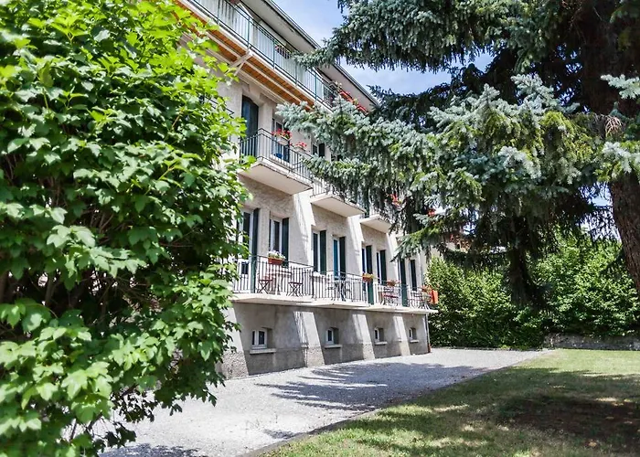 Отель La Grande Eperviere