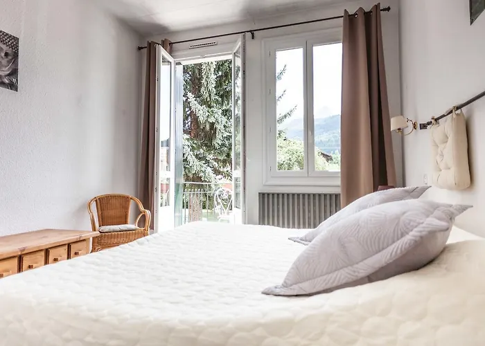 La Grande Eperviere Отель