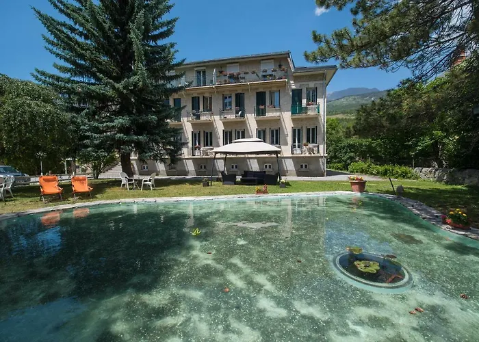 La Grande Eperviere Отель 3*